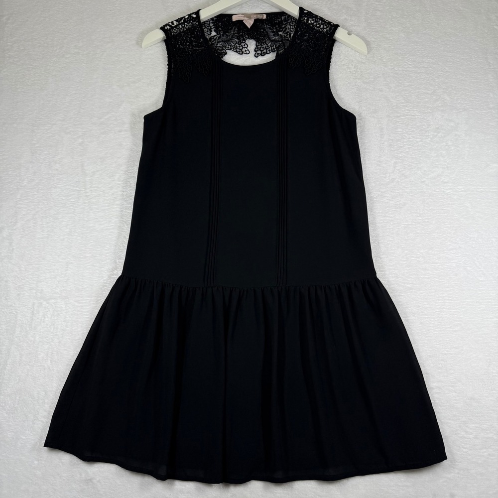 Forever 21 Contemporary Black Lace Trim Drop Waist Mini Dress Small Sleeveless‎